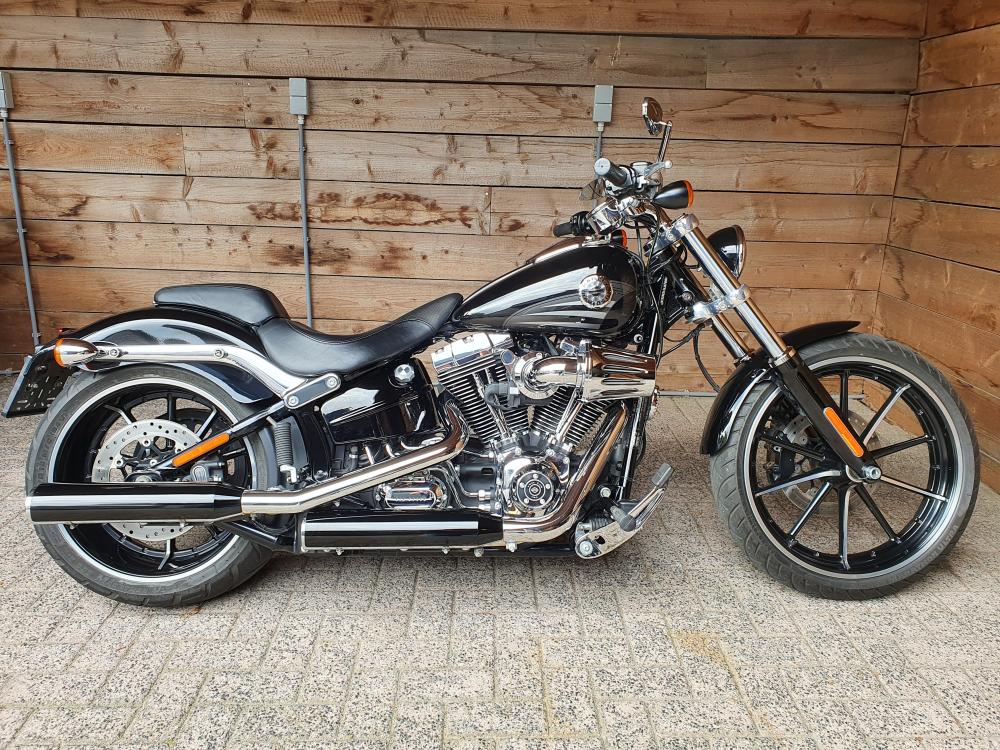 Harley Davidson FXSB Breakout